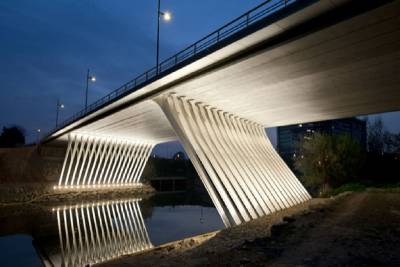 Bê tông cường độ cao được ứng dụng trong xây dựng cầu